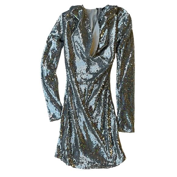 PrettyLittleThing Sequin Bodycon Mini Going Out Dress XS Futuristic Club Silver - Picture 2 of 10